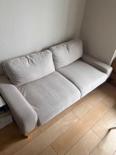 ライトグレー 2人掛けソファ