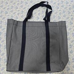 くまのプーさんトートバッグ しっかり素材で高見えします　自立で型くずれなしの画像