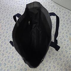 くまのプーさんトートバッグ しっかり素材で高見えします　自立で型くずれなしの画像