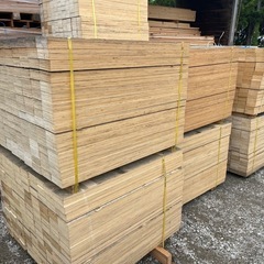【1本100円処分品】ポプラLVL 1000×45×105mm 在庫3,000本！の画像