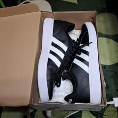 adidas　スニーカー　27.5cmの画像