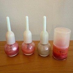 ネイル　4本セット　の画像