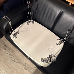 脚折りたたみテーブルの画像