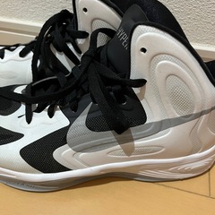 美品！ナイキ　Nike Hyperfuse バスケットシューズ ホワイト/ブラックの画像