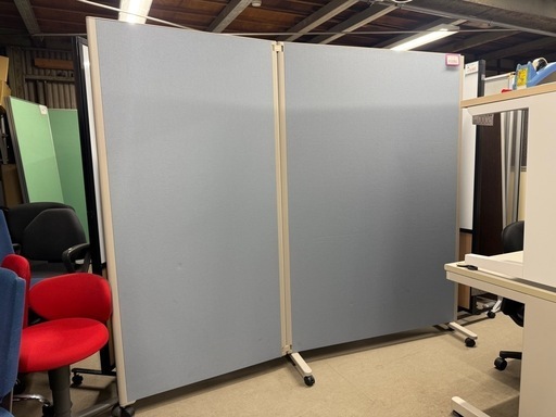 2つ折りパーテーション　幅213 高さ180cm