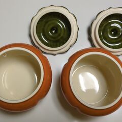 食器にも小物入れにも　柿型　陶器の画像