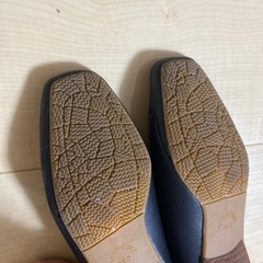 【美品】パンプス 22.5cm　Vカット ブラック 冠婚葬祭の画像
