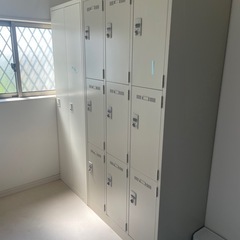 多人数ロッカ-    2件 9人用 スタンダードロッカー 収納 完成品 内筒交換錠 鍵付き オフィス家具市場オリの画像