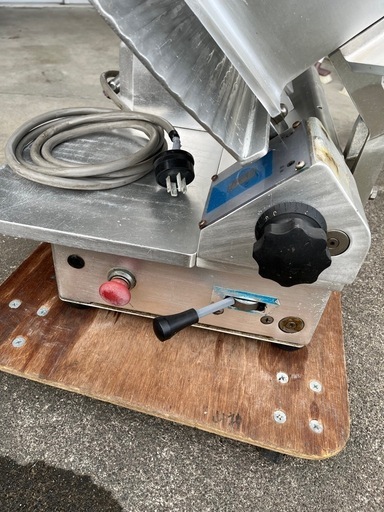 ワタナベ 業務用ミートスライサー WSD-2P&3Pスーパーデラックス 三相