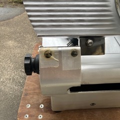 ワタナベ　業務用ミートスライサー WSD-2P&3Pスーパーデラックス　三相200v  厨房の画像