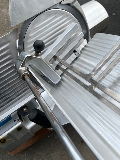 ワタナベ業務用ミートスライサー WSD-2P&3P三相200v 厨房