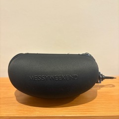 【新品】Messy weekend サングラス　ケースの画像