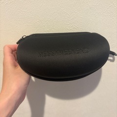 【新品】Messy weekend サングラス　ケースの画像