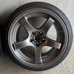 17インチ　9.5j＋15 VALINO ドリケツ　4本の画像