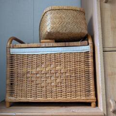 洋服収納棚などの画像