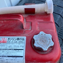 ガソリン携帯缶の画像