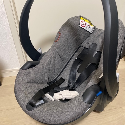 美品チャイルドシート1度飲み使用ストッケ乳児新生児 (みるく