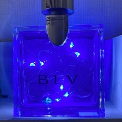 ブルガリ　空き瓶　LEDライトの画像