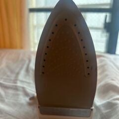 TOSHIBA スチームアイロンの画像
