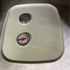 白タンク 灯油 90リッター 中古の画像