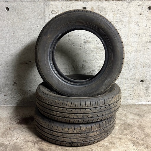 YOKOHAMA BluEarth-Es ES32 165/60R14 75T オークション比較
