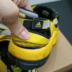 アディダス　adidas　メンズスニーカー　サンダル　新品未使用　難ありの画像