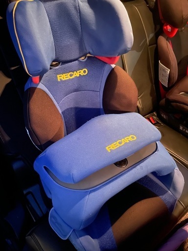 ジュニアシート