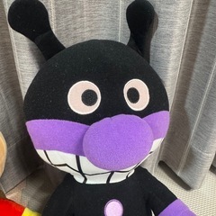 アンパンマン　バイキンマン　ぬいぐるみ
の画像