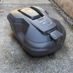 ロボット芝刈り機　　オートモア315