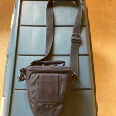 Lowepro TLZ Mini ブラック カメラバッグ（中古）1000円→850円に値引きの画像