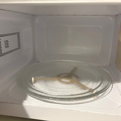 【東日本 50Hz専用】アイリスオーヤマ 電子レンジ 17L ターンテーブル ホワイトの画像