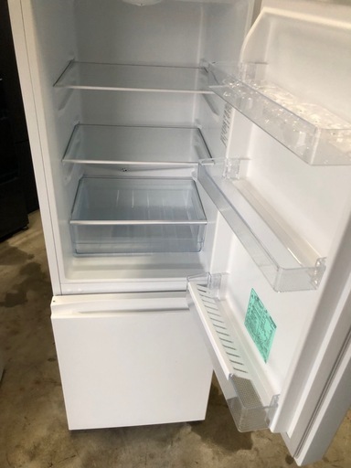 NO B373 ?福岡市内配送設置無料✨?ハイセンス 冷蔵庫 幅49cm 175L ホワイト HR-D1701W 2ドア 右開き 大容