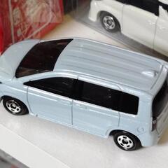 トミカ　No.44　ホンダ　フリードの画像