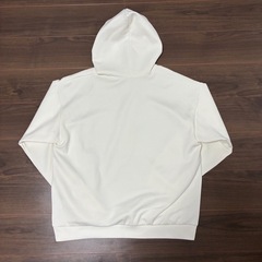 【新品】GU パーカー　スウェット　XLの画像