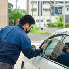 ＼急募！パート・アルバイト募集 フルサービスのガソリンスタンドで一緒に働きませんか？／の画像