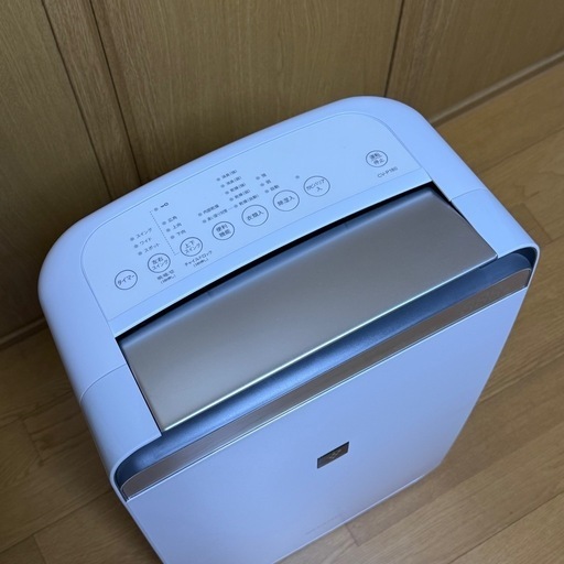 美品SHARP シャープ 衣類乾燥・除湿機 CV-P180 (STORAGEBOX