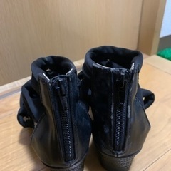 子供用パンプスの画像