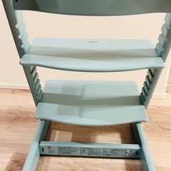 ストッケ STOKKEベビーチェア TRIPP TRAPPの画像