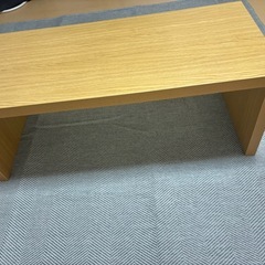 センターテーブル