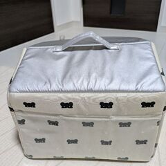 ディモワ　おむつストッカー＆授乳クッションの画像