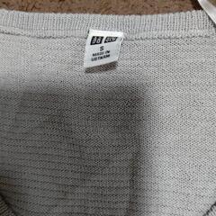 🎽ユニクロ サマーセーター グレーSの画像