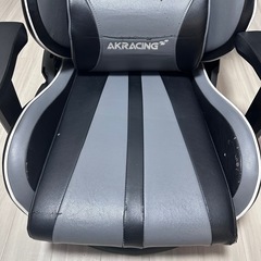 ゲーミングチェア(AKRACING 極坐)の画像