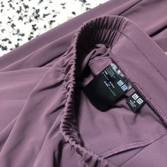 UNIQLO  ワイドパンツの画像