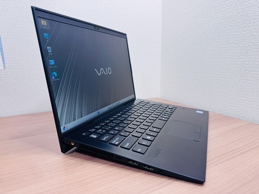 VAIO SX 14■第8世代 Core i7■メモリ16GB ■ 
LTE