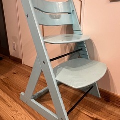 子供　ダイニングチェアの画像