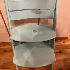 子供　ダイニングチェアの画像