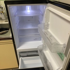 冷蔵庫【引き取り決定】の画像