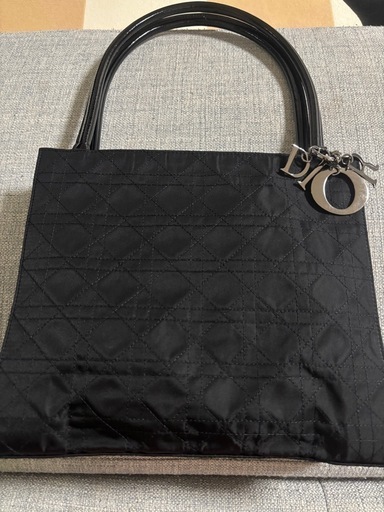 Diorのバッグ