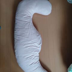 大きい抱き枕　だきまくら 抱き枕 膝枕 クッション 横向き寝対応 男女兼用 130×50cm (ピンク)の画像
