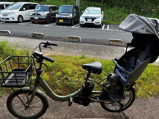 高槻駅 おまけ付き　電動アシスト自転車 チャイルドシート付き オリーブグリーン